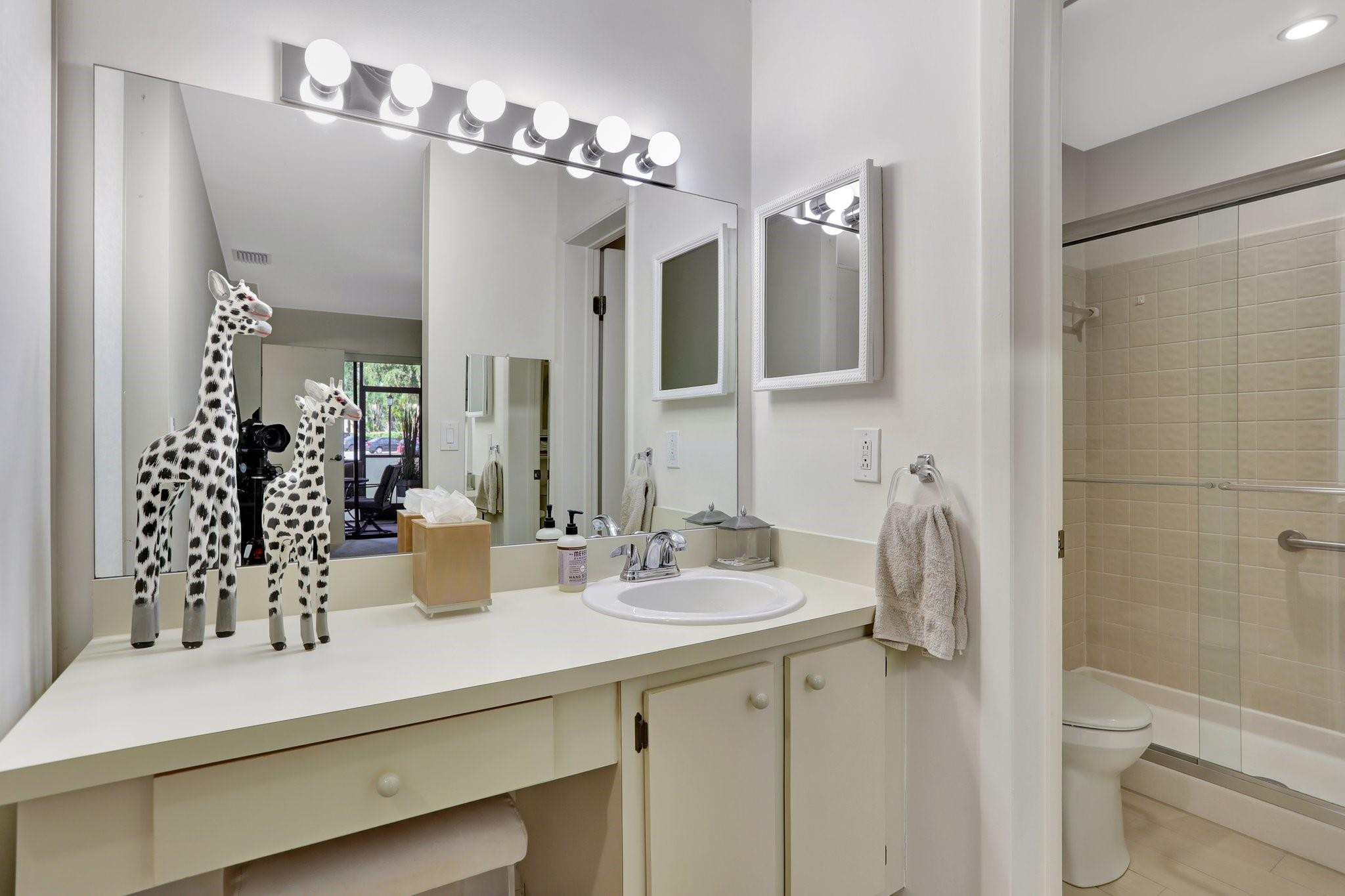 3725 Cocoplum Cir 3551