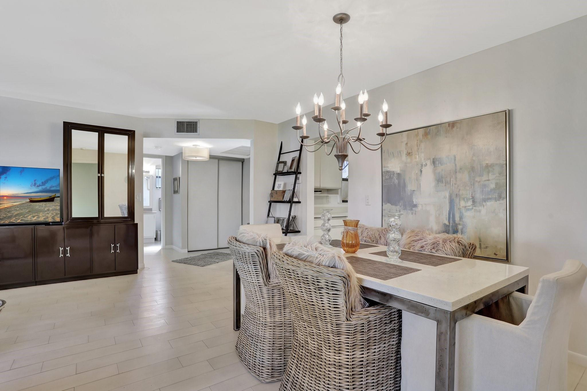 3725 Cocoplum Cir 3551