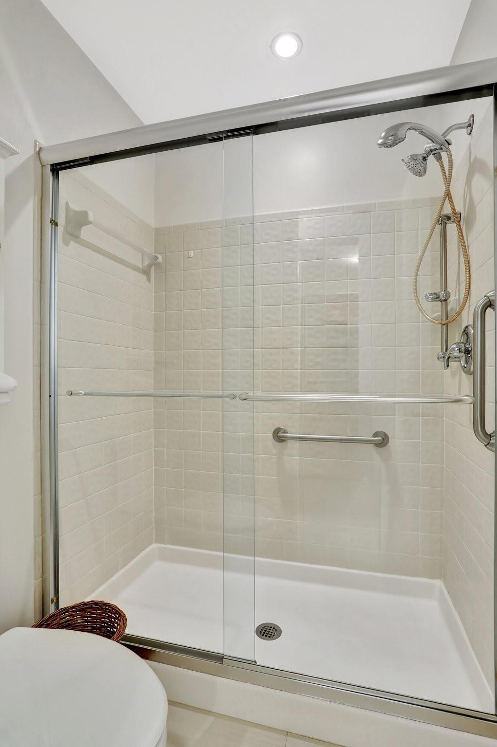 3725 Cocoplum Cir 3551