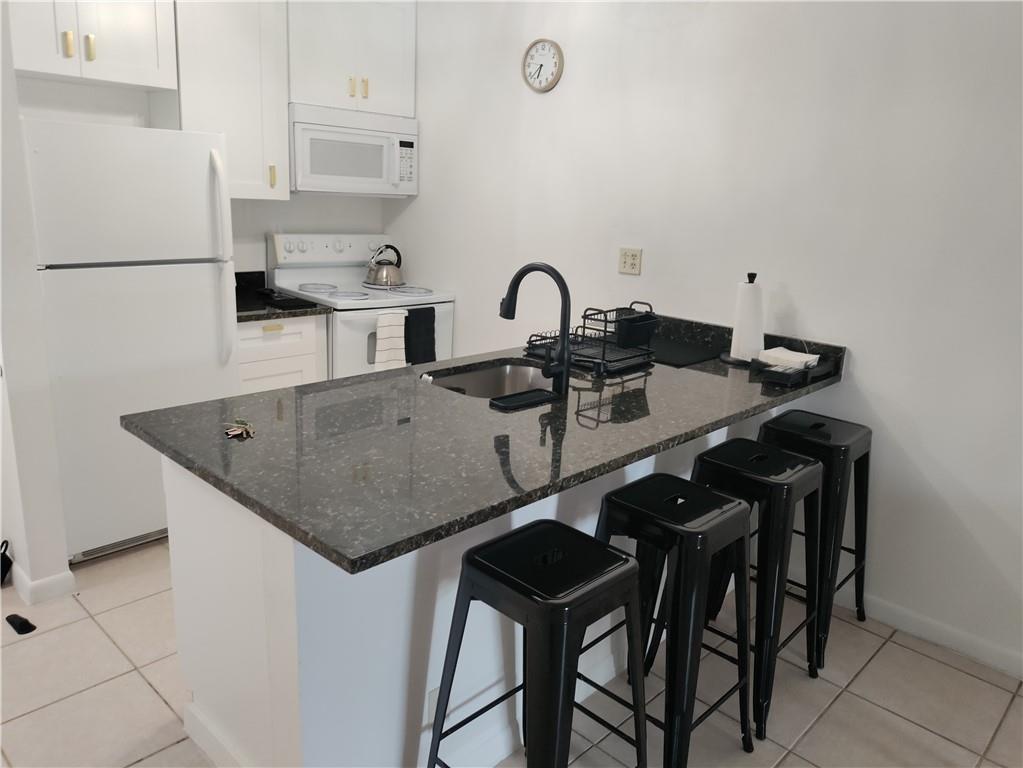 2771 Riverside Dr 207 A