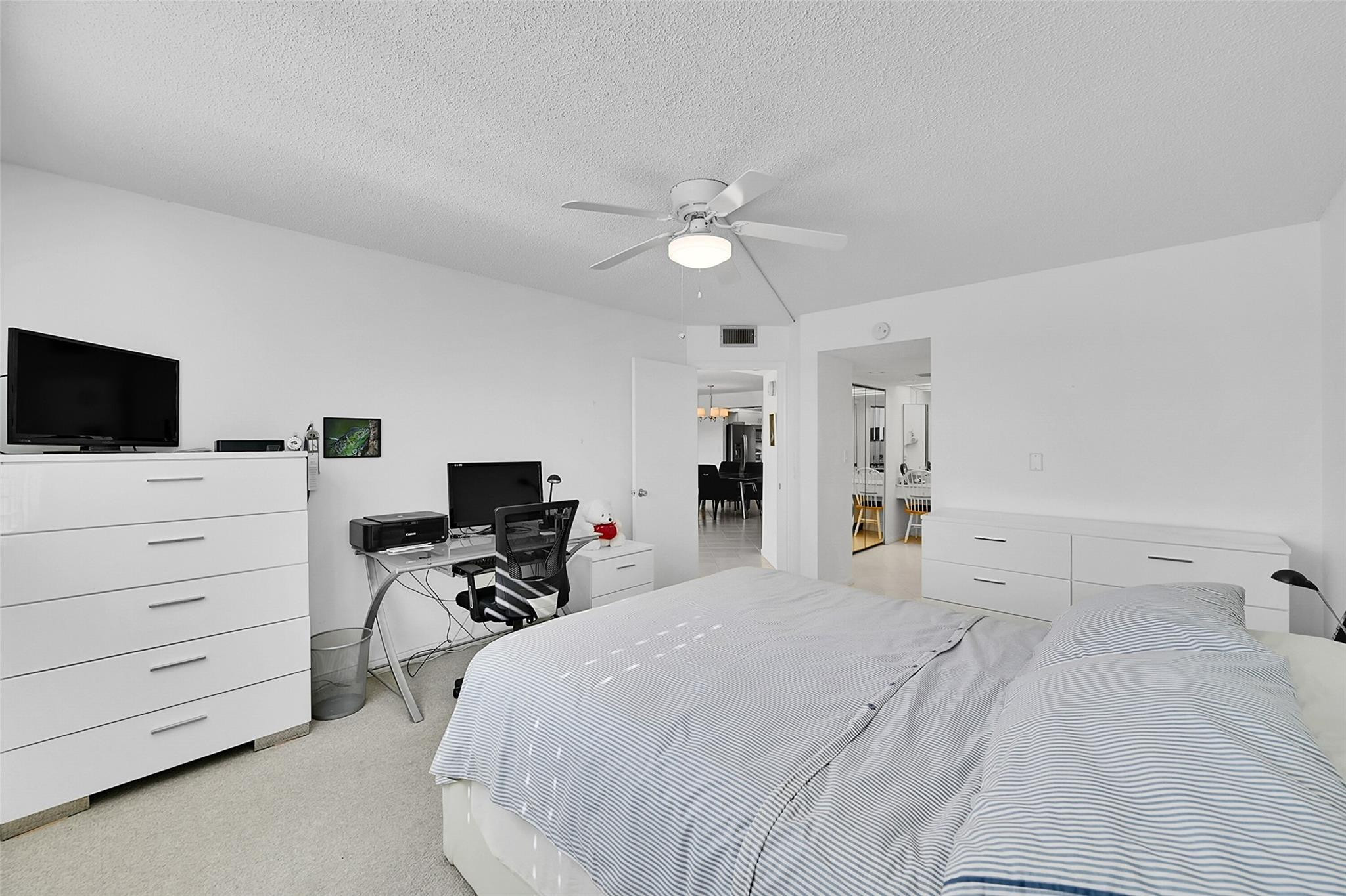 1702 Andros Isle L3