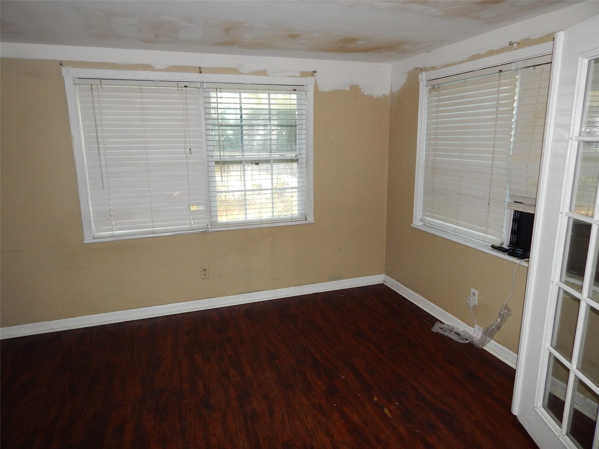 3927 Allison Ct