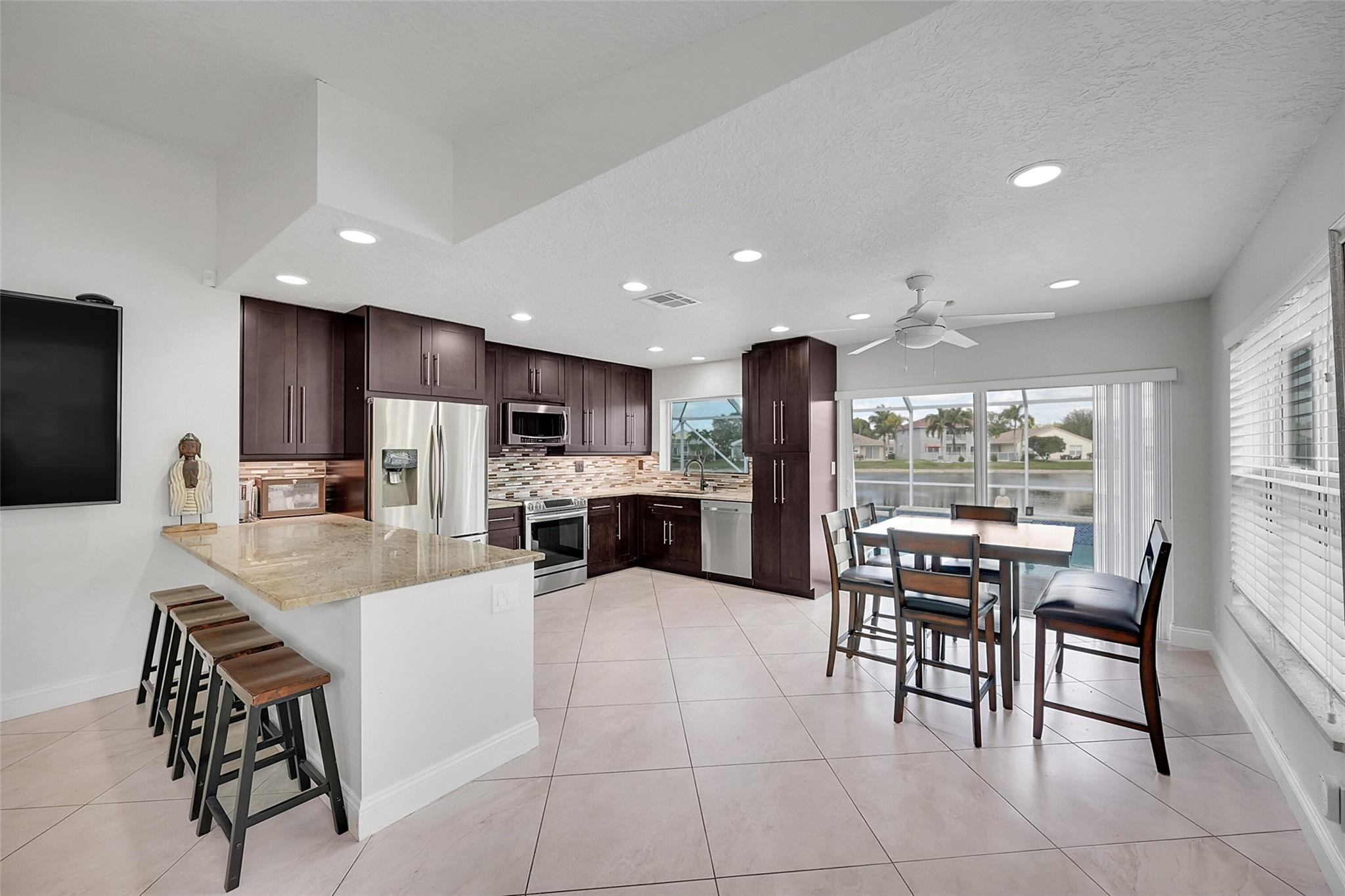 12321 NW 55th St