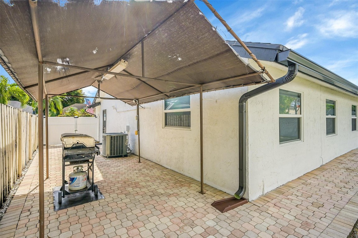 10658 Boca Entrada Blvd