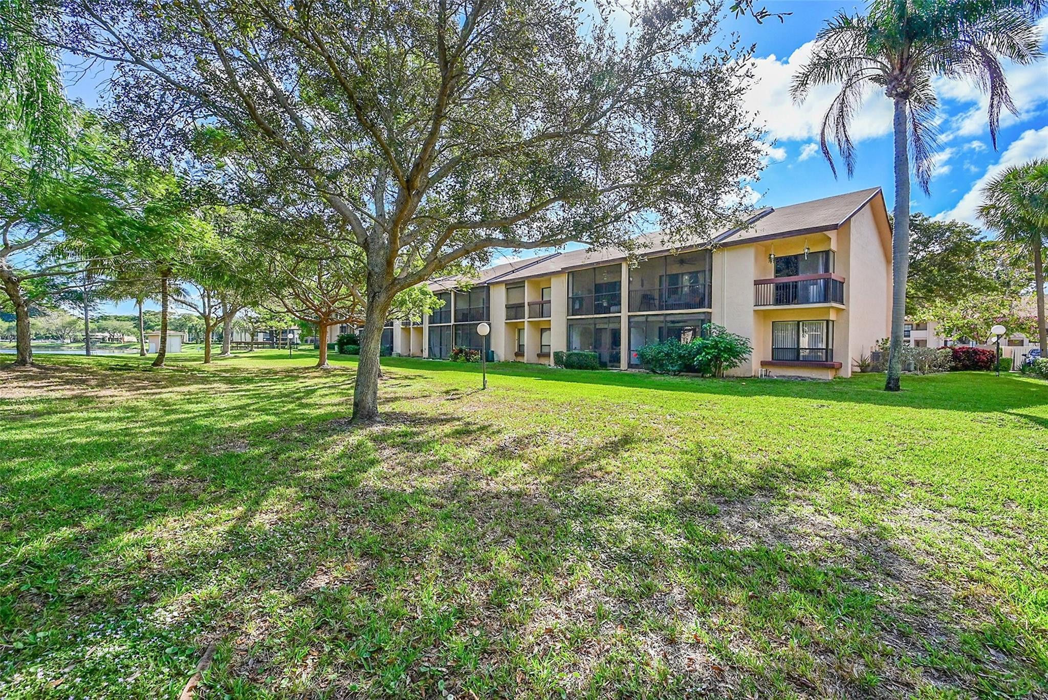 2257 SW 15th St 174