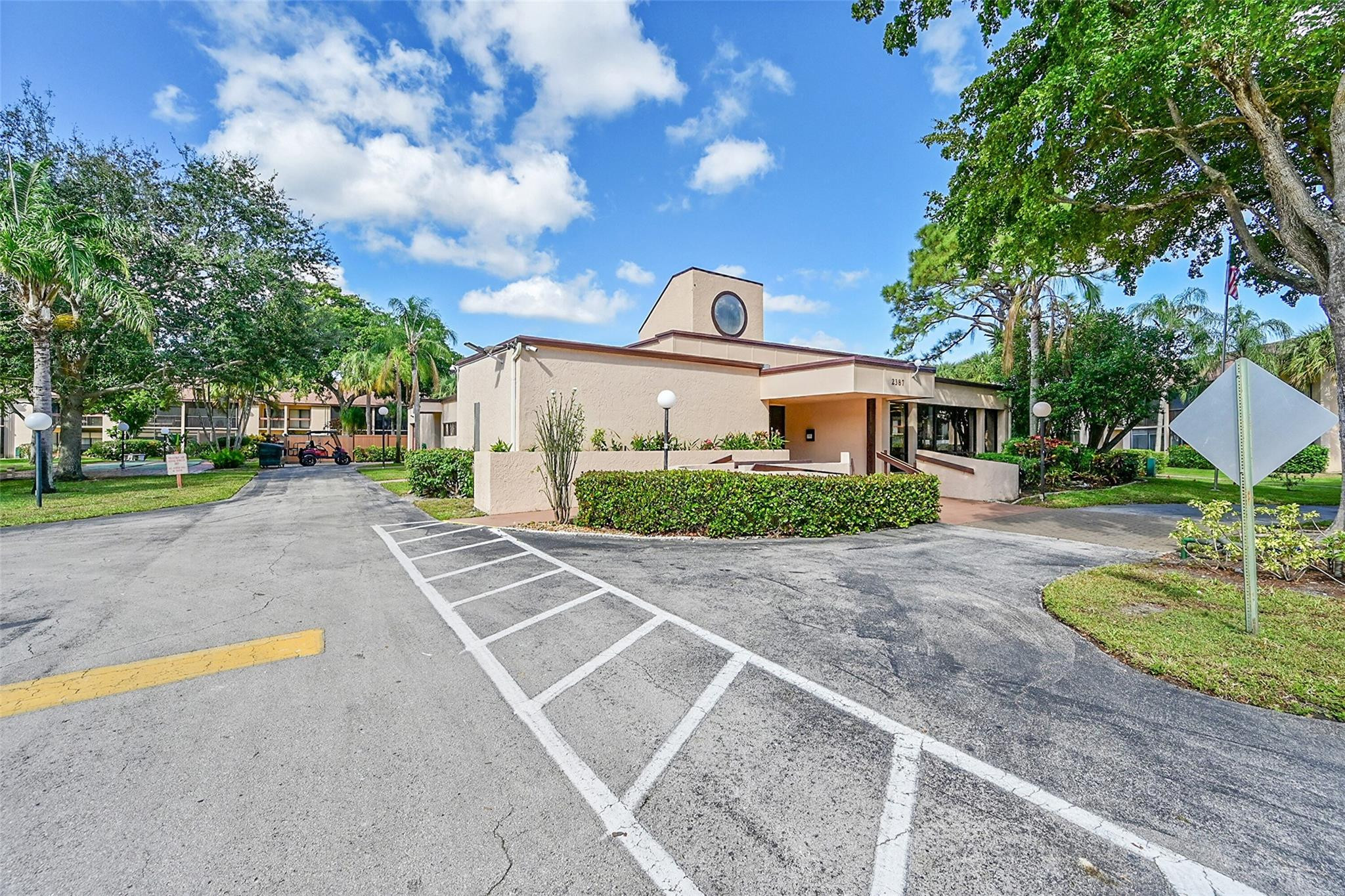 2257 SW 15th St 174