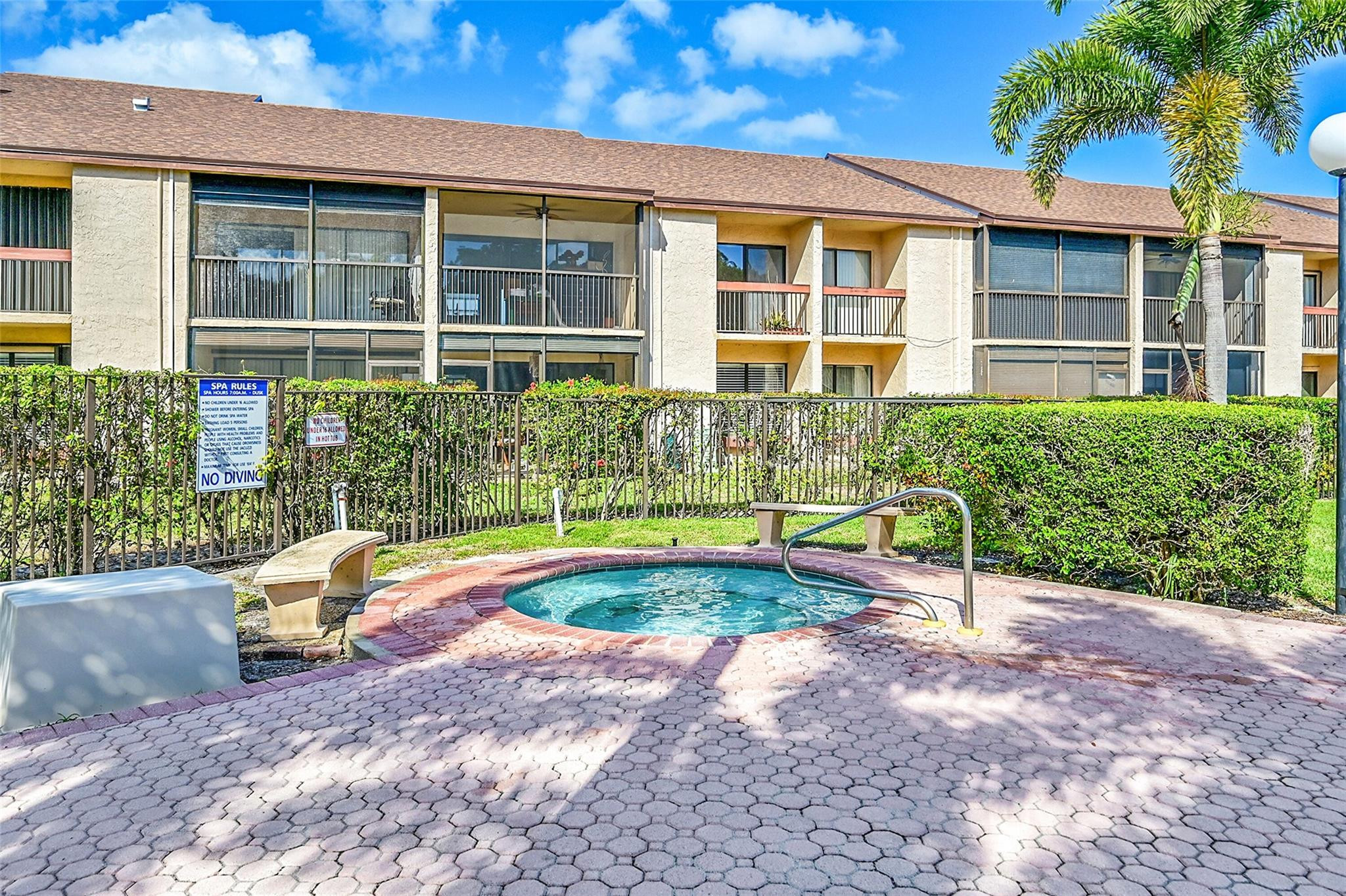 2257 SW 15th St 174