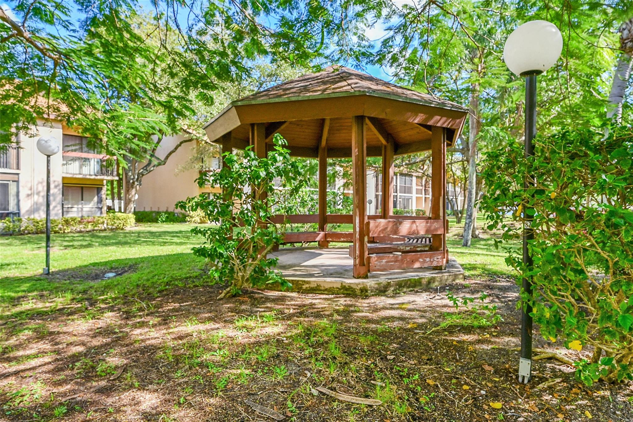 2257 SW 15th St 174