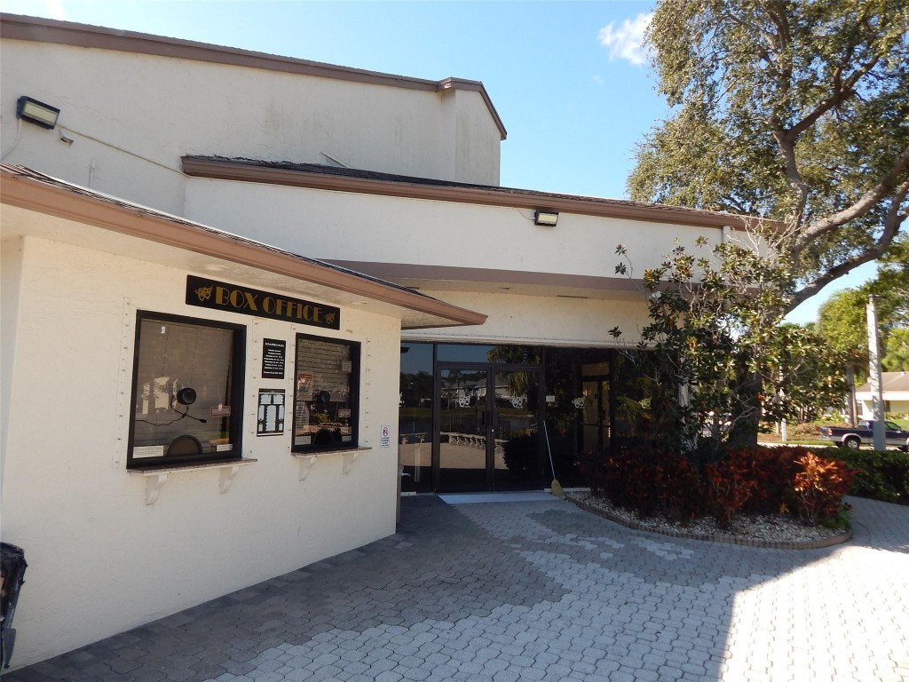 2615 N Carambola Cir 1701