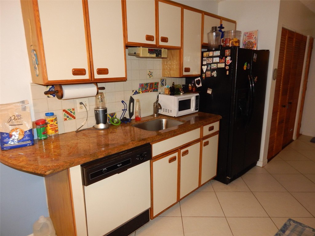 2615 N Carambola Cir 1701