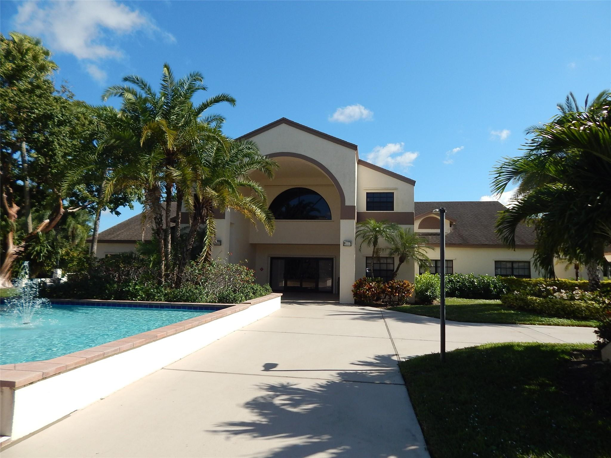 2615 N Carambola Cir 1701
