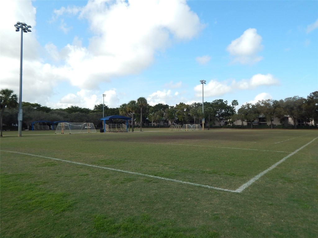 2615 N Carambola Cir 1701