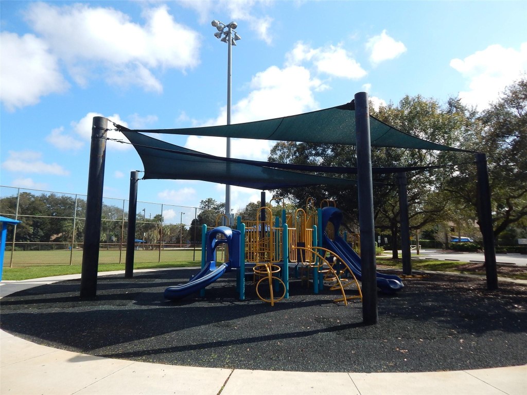 2615 N Carambola Cir 1701