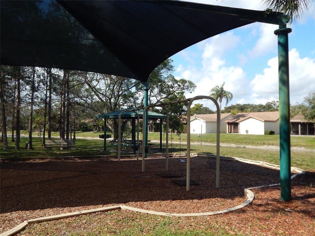 2615 N Carambola Cir 1701