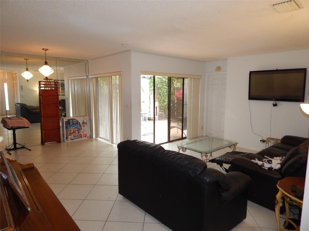 2615 N Carambola Cir 1701