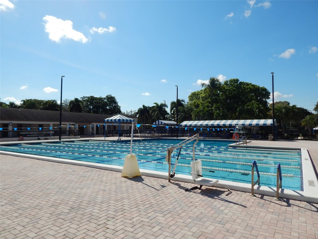 2615 N Carambola Cir 1701