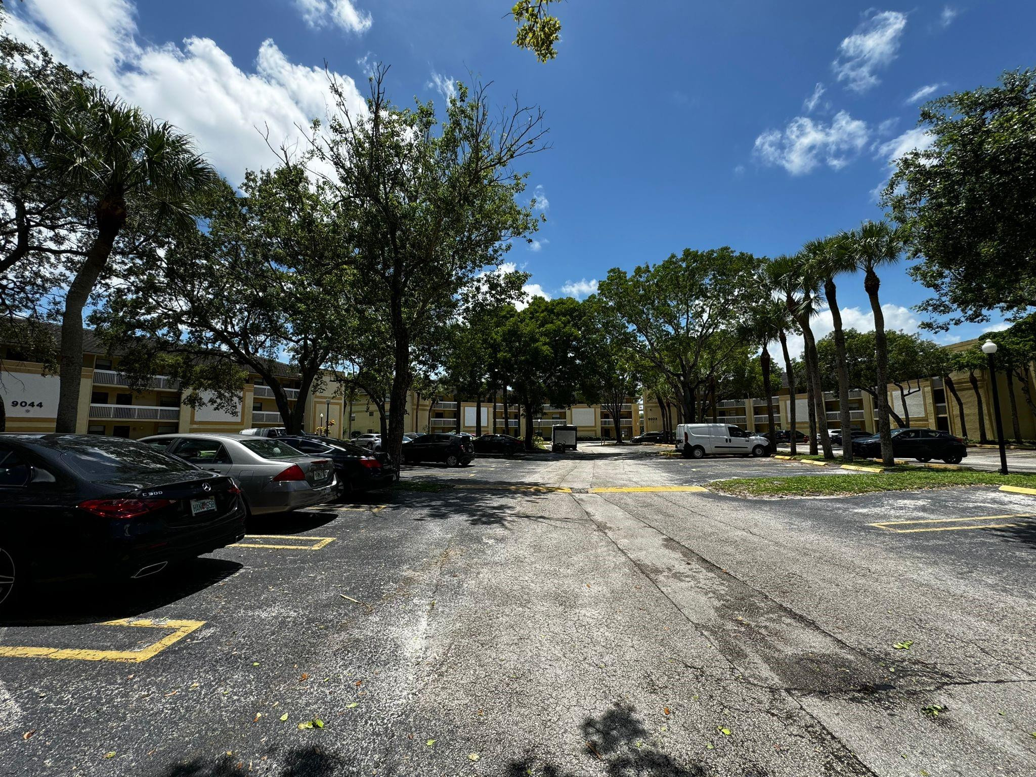 9044 NW 28th Dr 3-205