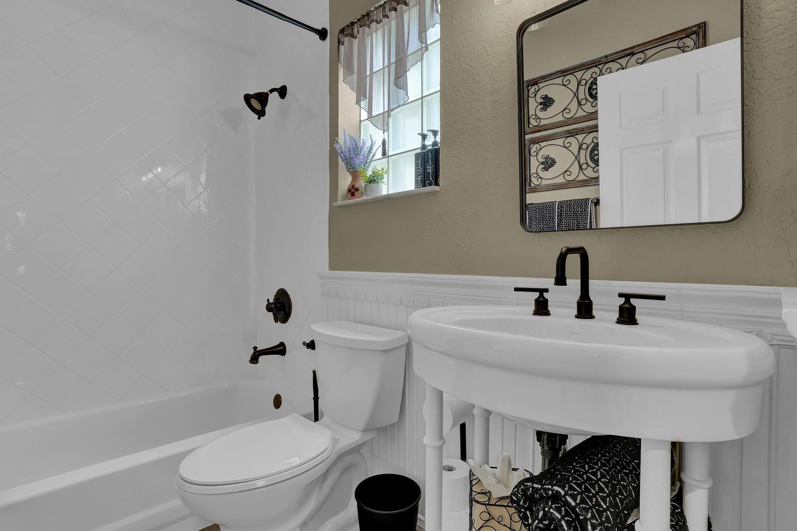 10960 La Salinas Cir