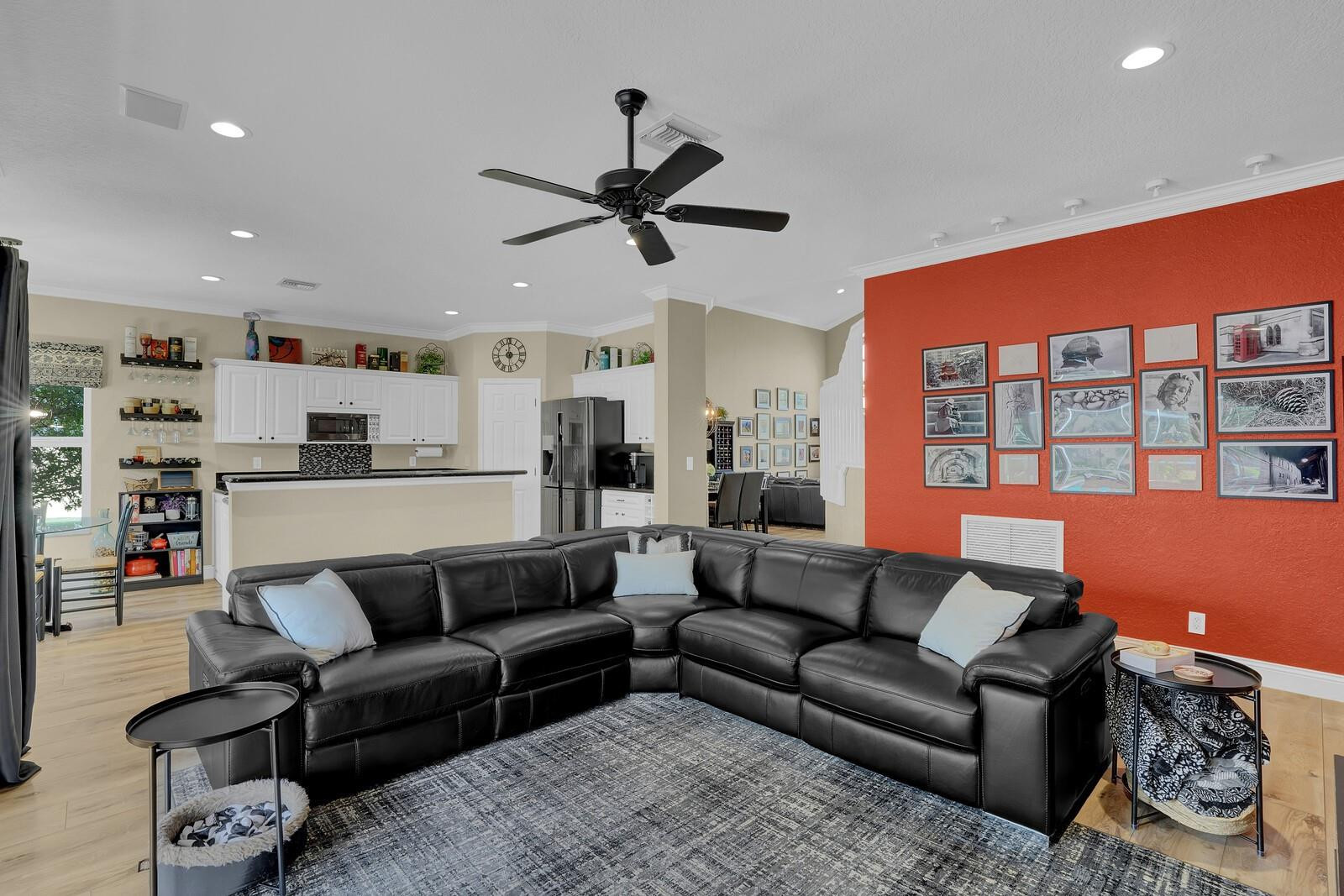 10960 La Salinas Cir