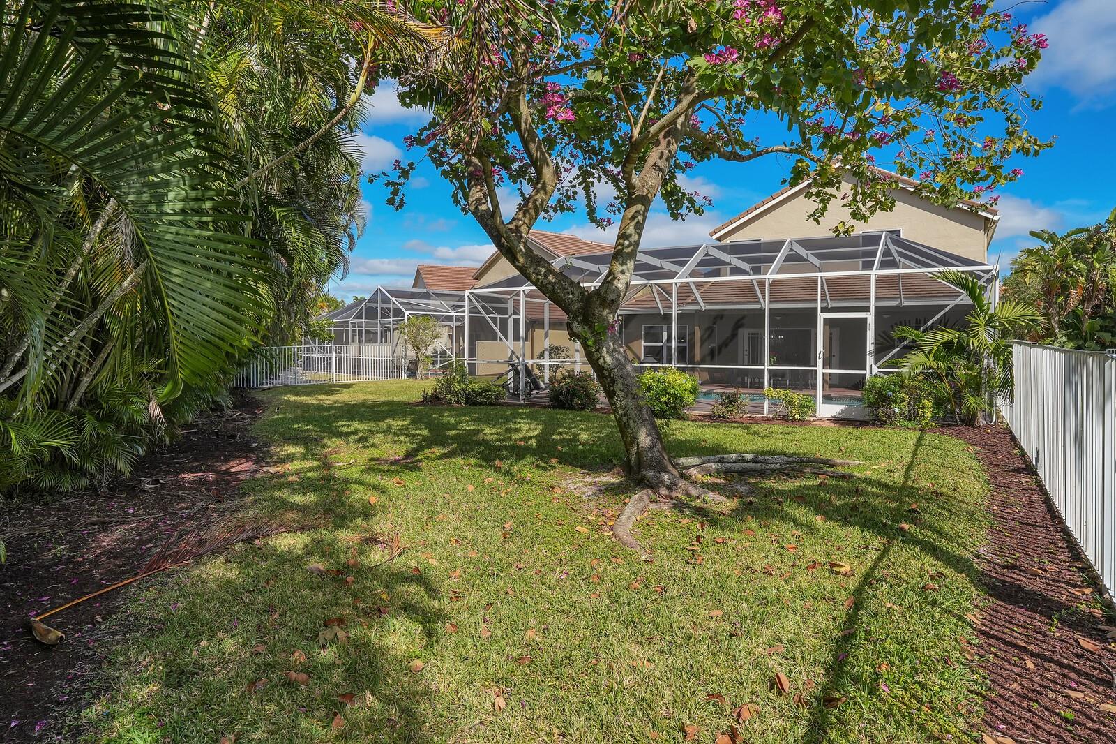 10960 La Salinas Cir