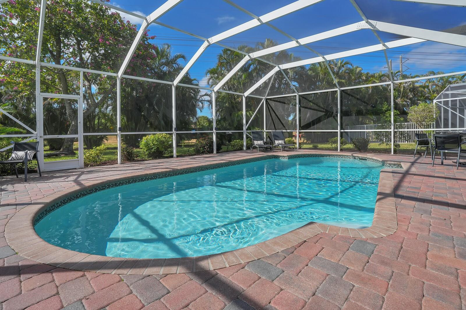 10960 La Salinas Cir