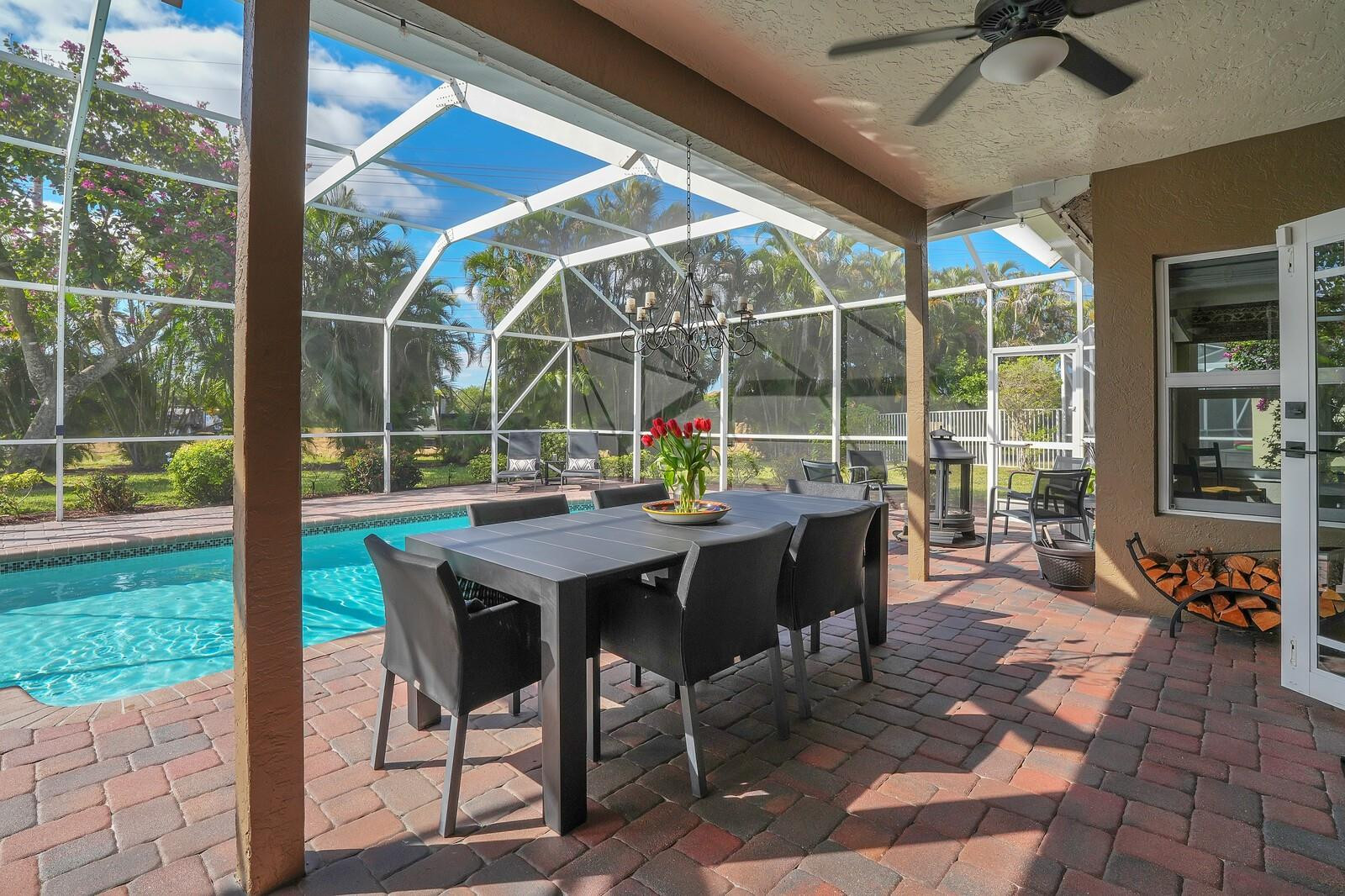 10960 La Salinas Cir