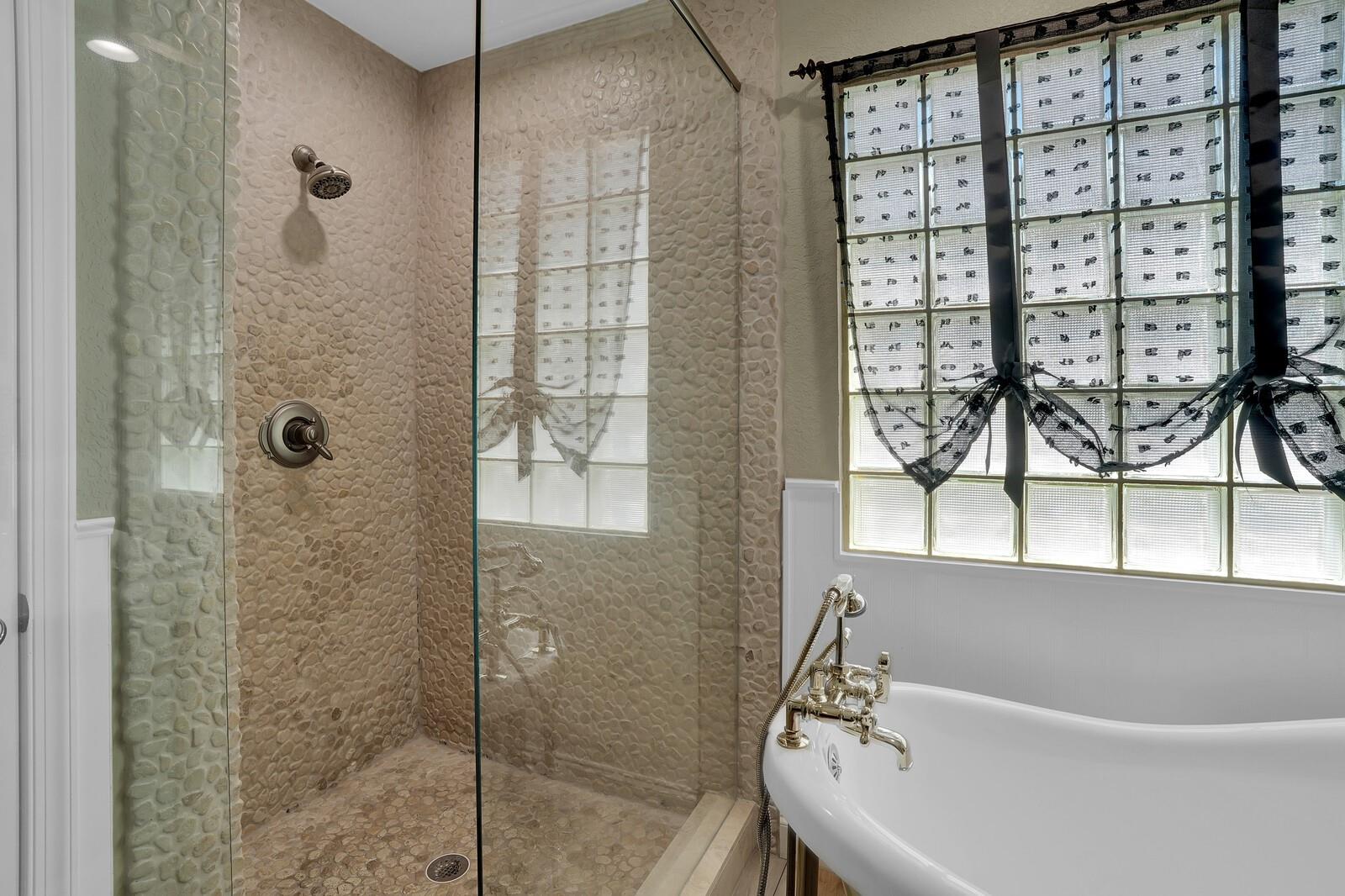 10960 La Salinas Cir