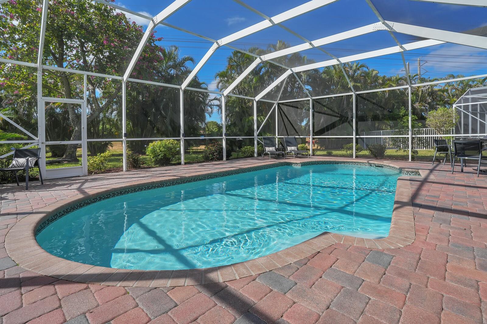 10960 La Salinas Cir