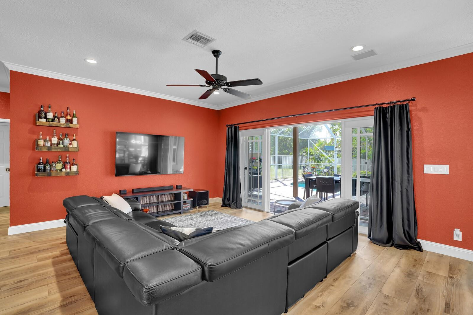 10960 La Salinas Cir