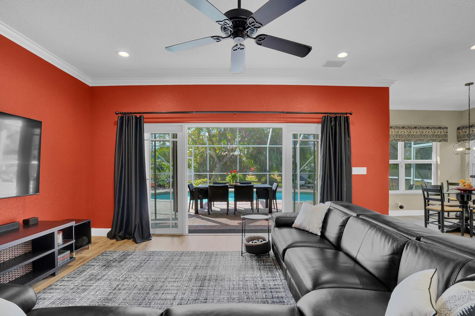 10960 La Salinas Cir