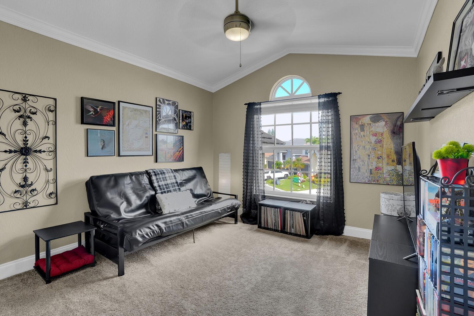 10960 La Salinas Cir