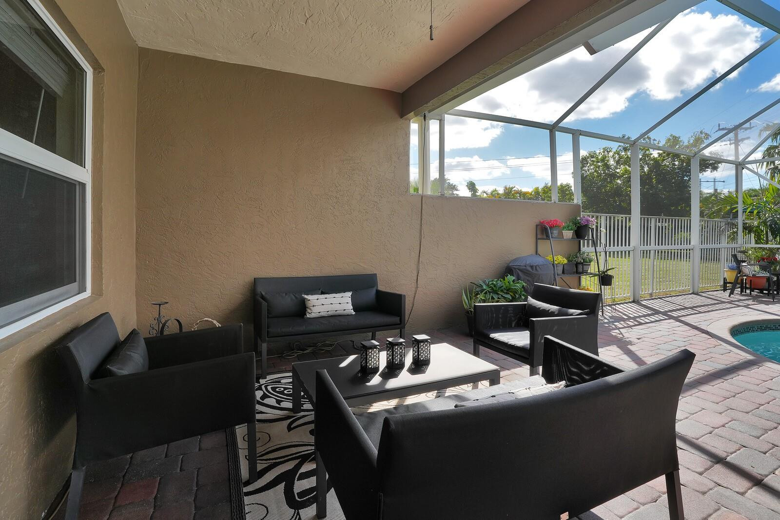 10960 La Salinas Cir