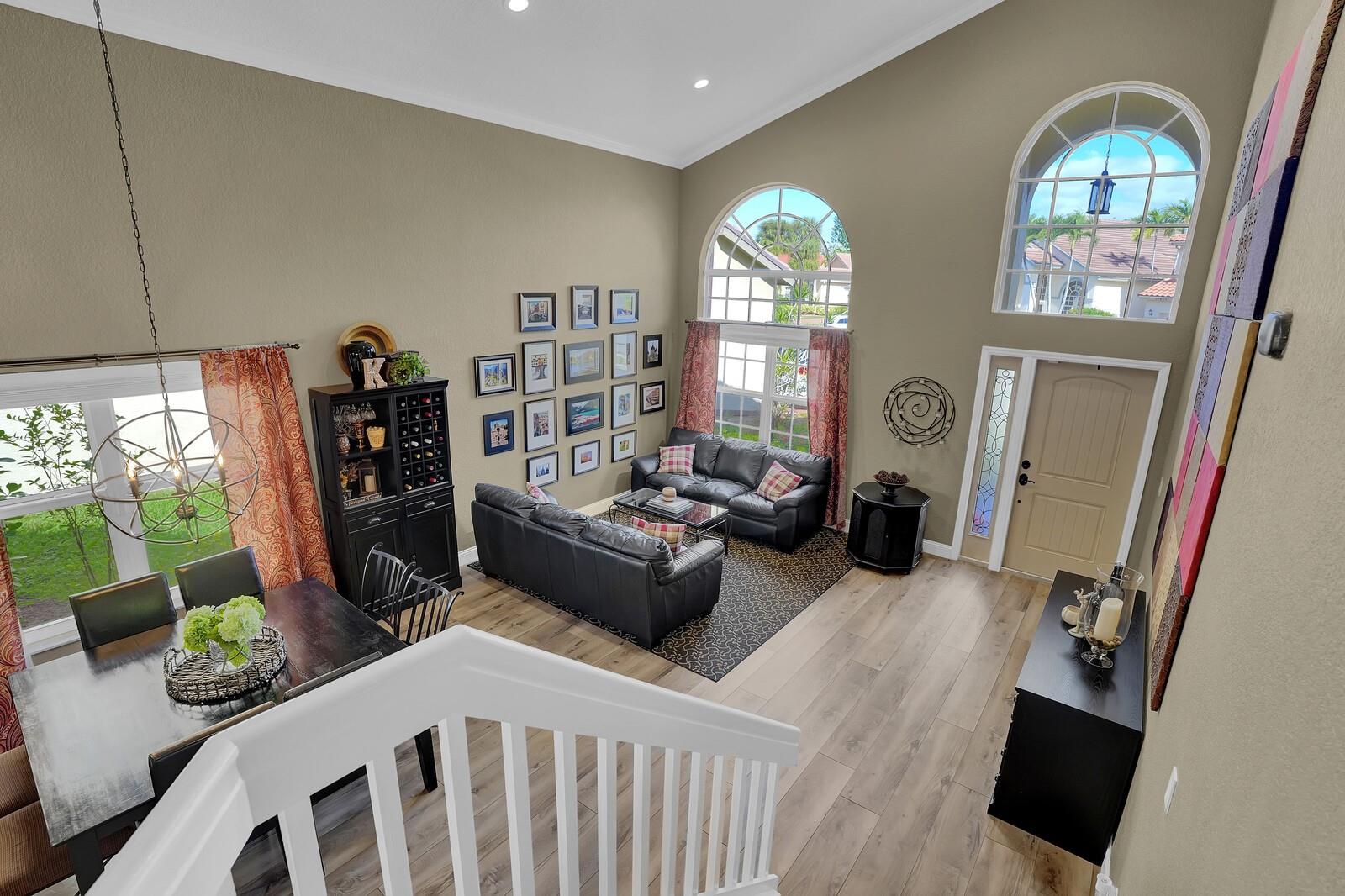 10960 La Salinas Cir