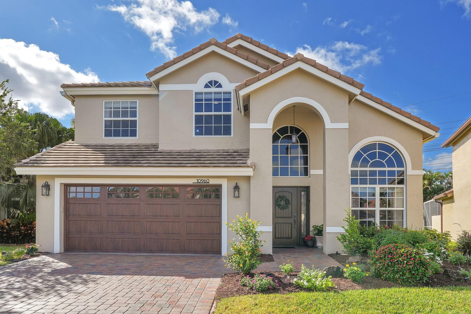 10960 La Salinas Cir