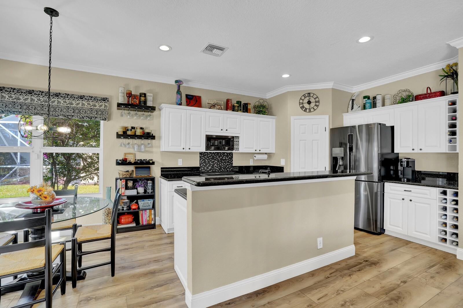 10960 La Salinas Cir