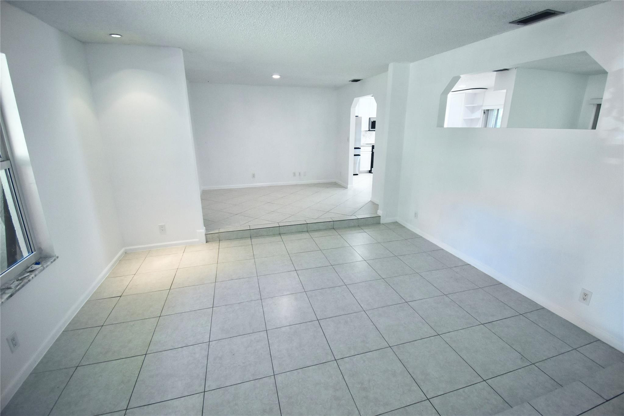 11540 NW 40th Ct