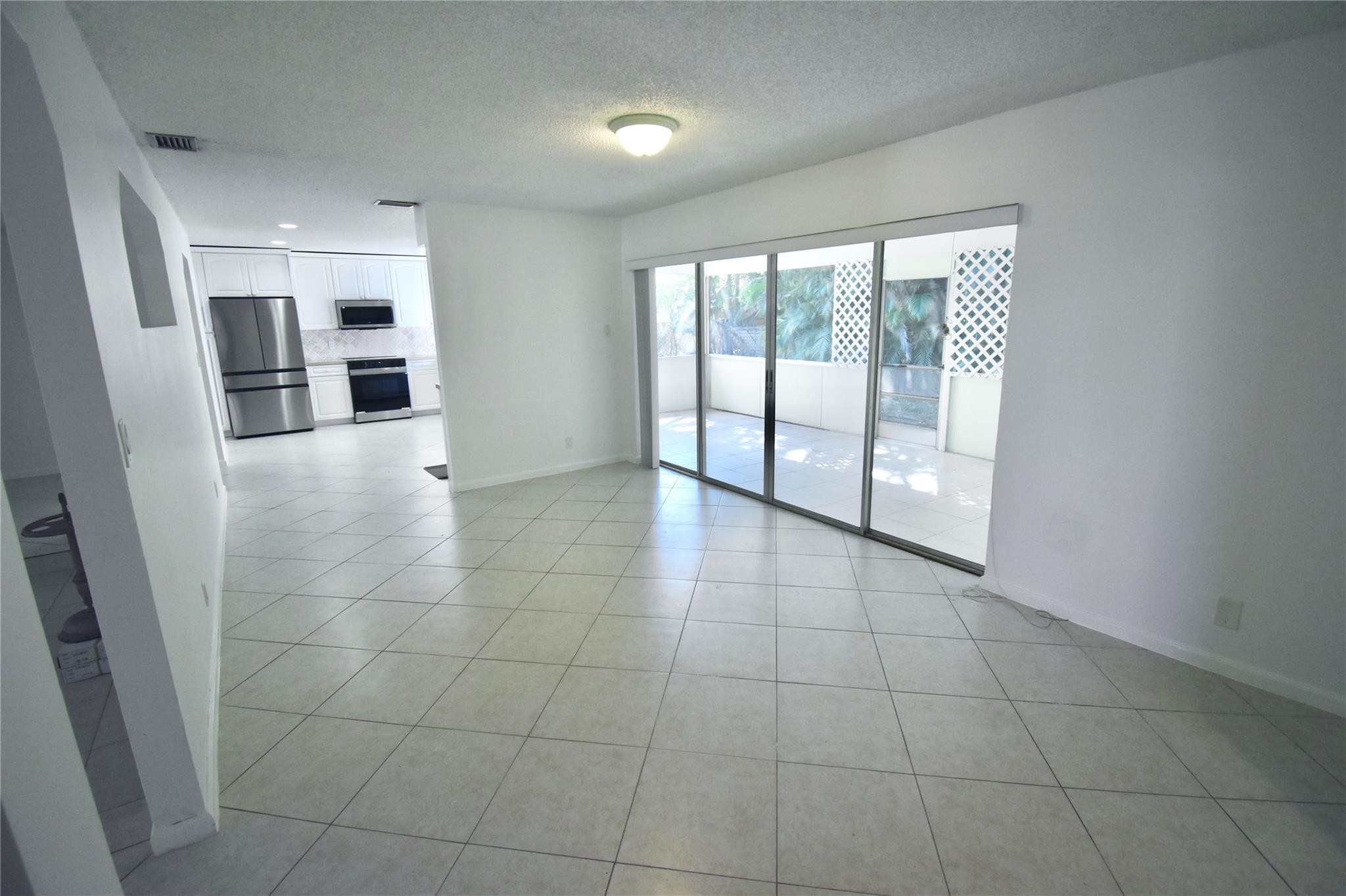 11540 NW 40th Ct