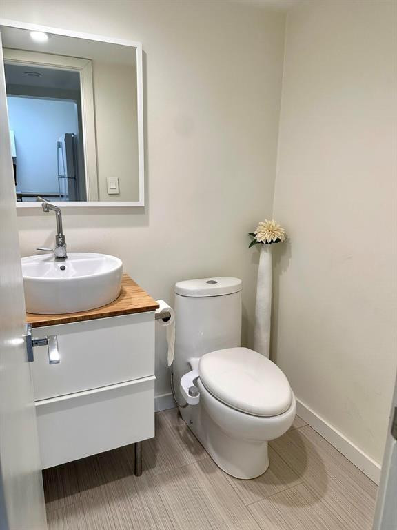 9440 SW 8 st 316
