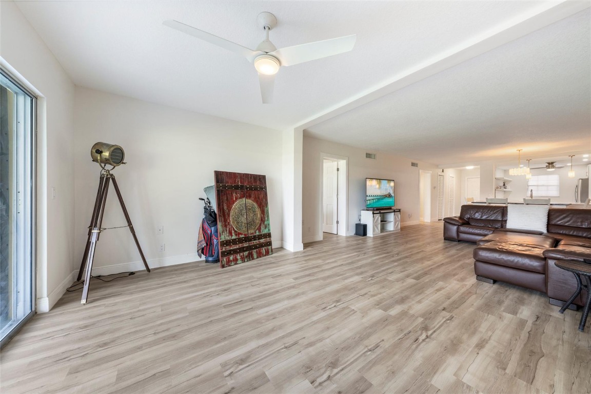 250 John F Kennedy Dr 104