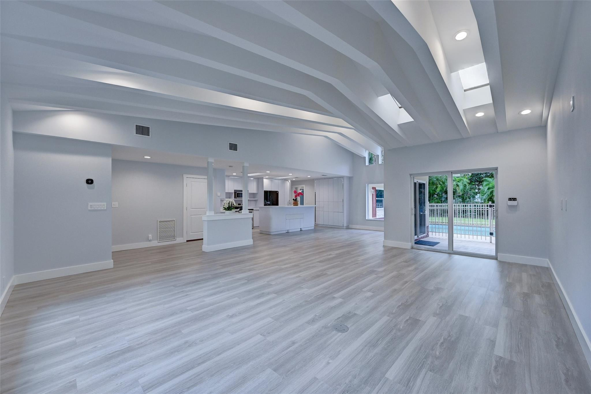 3560 NW 99th Ave