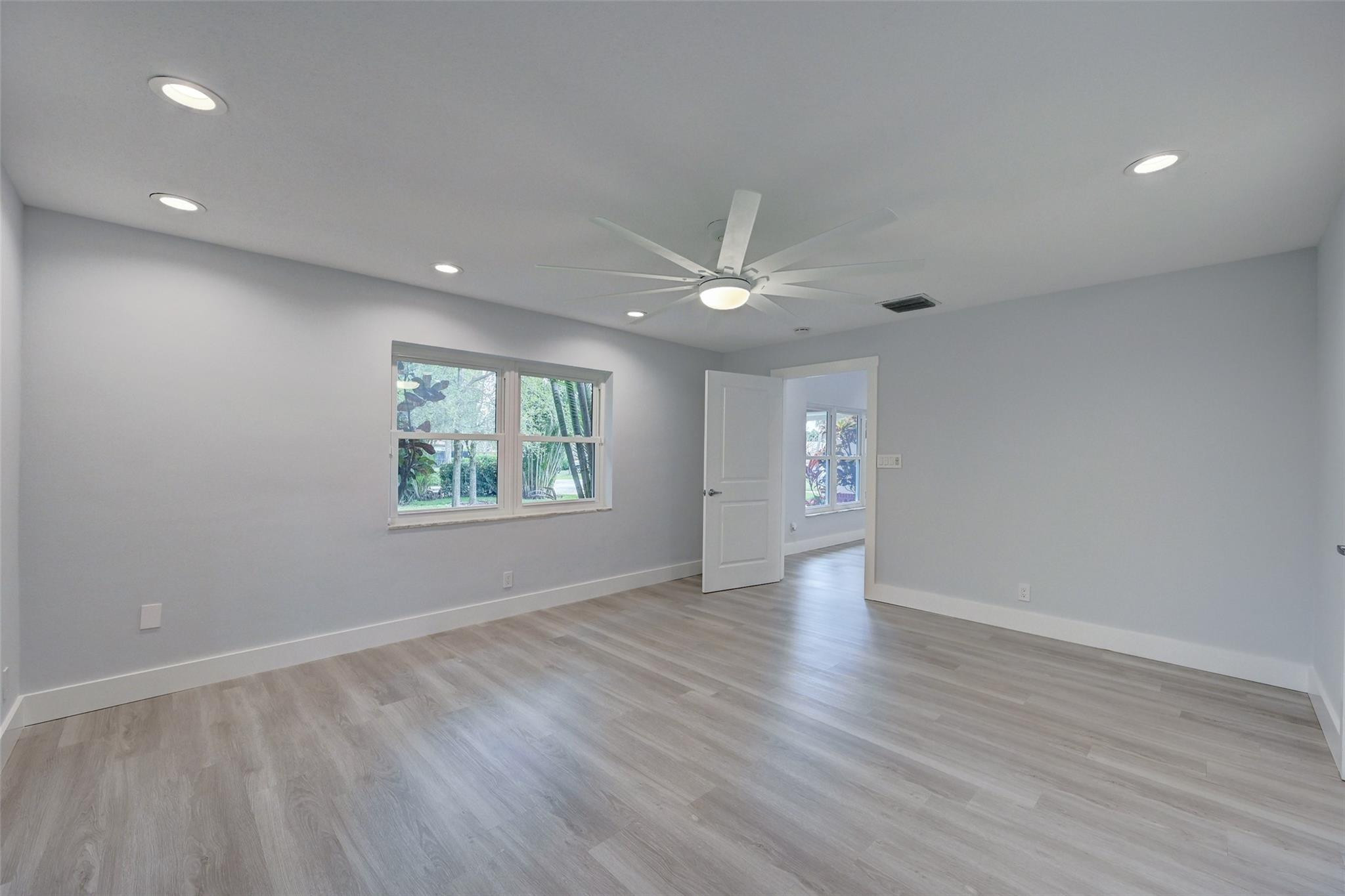 3560 NW 99th Ave