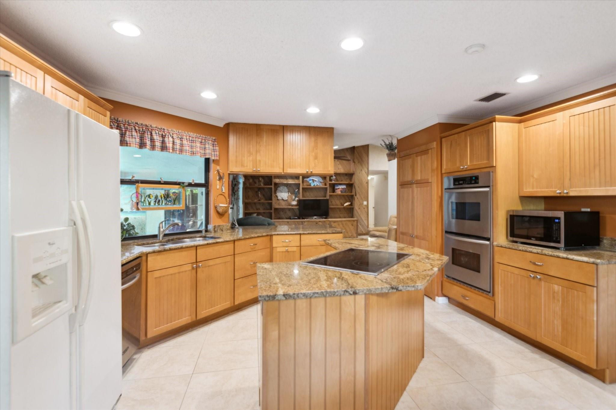 8556 NW 50th Dr