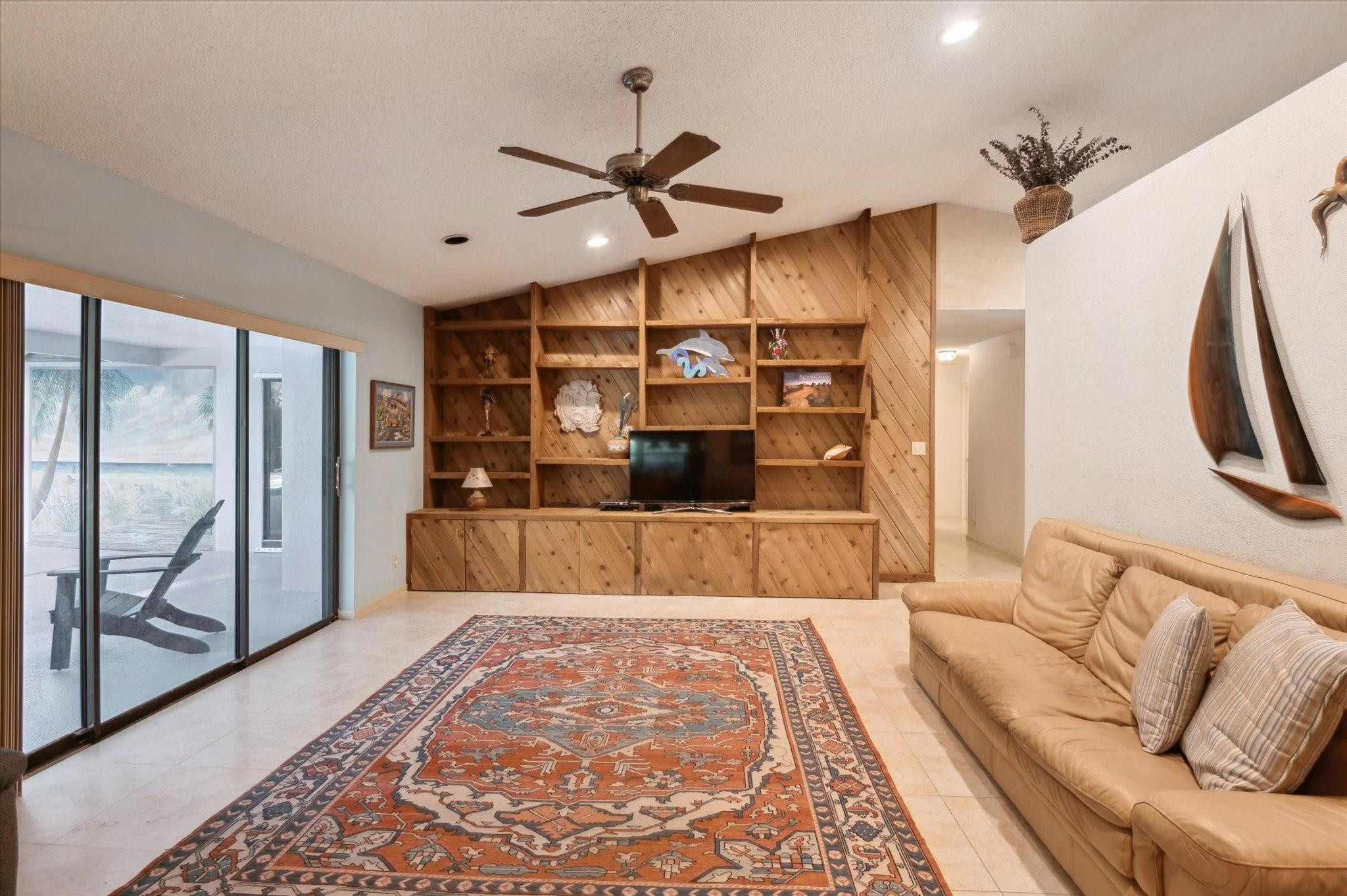 8556 NW 50th Dr