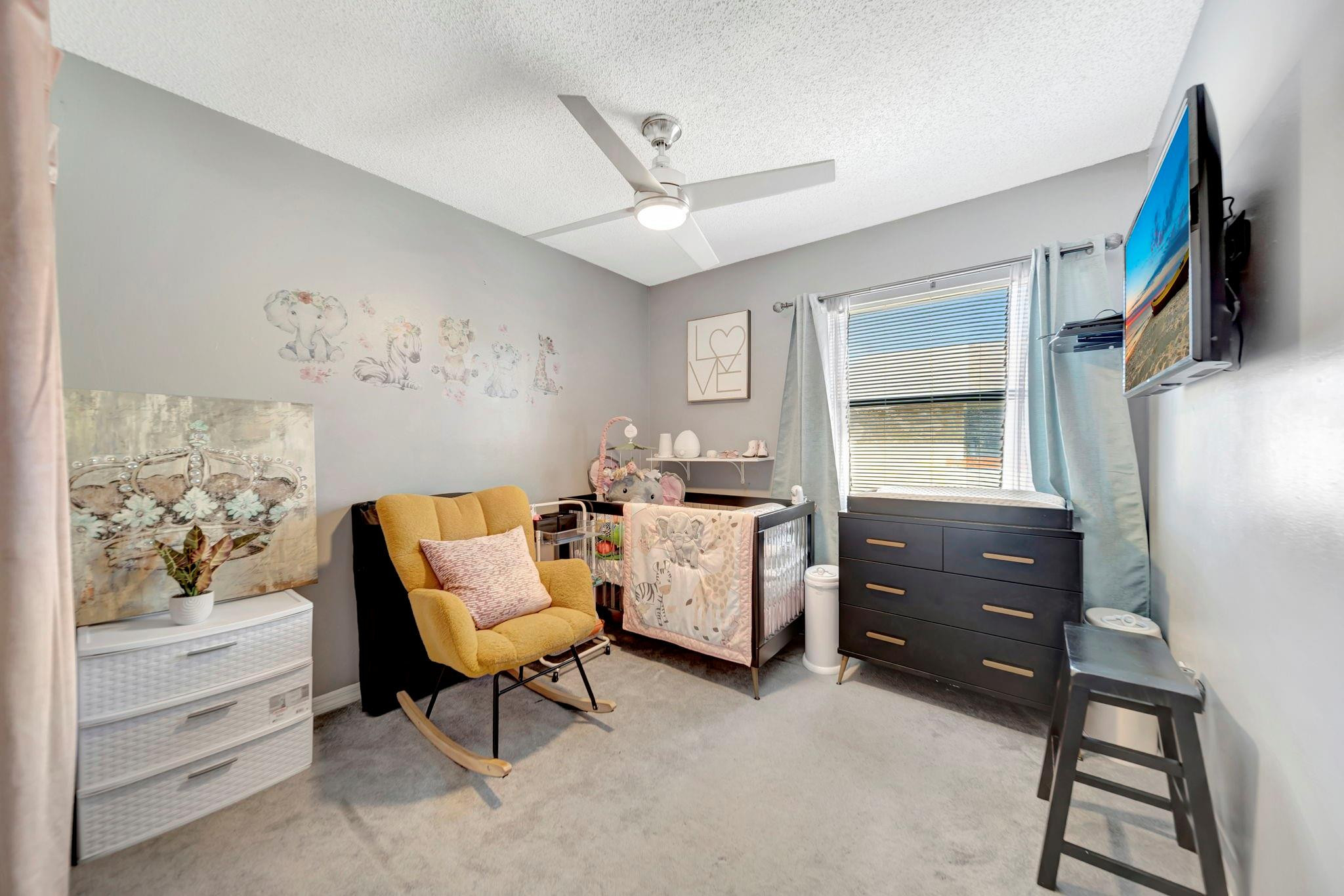 8397 N Missionwood Cir