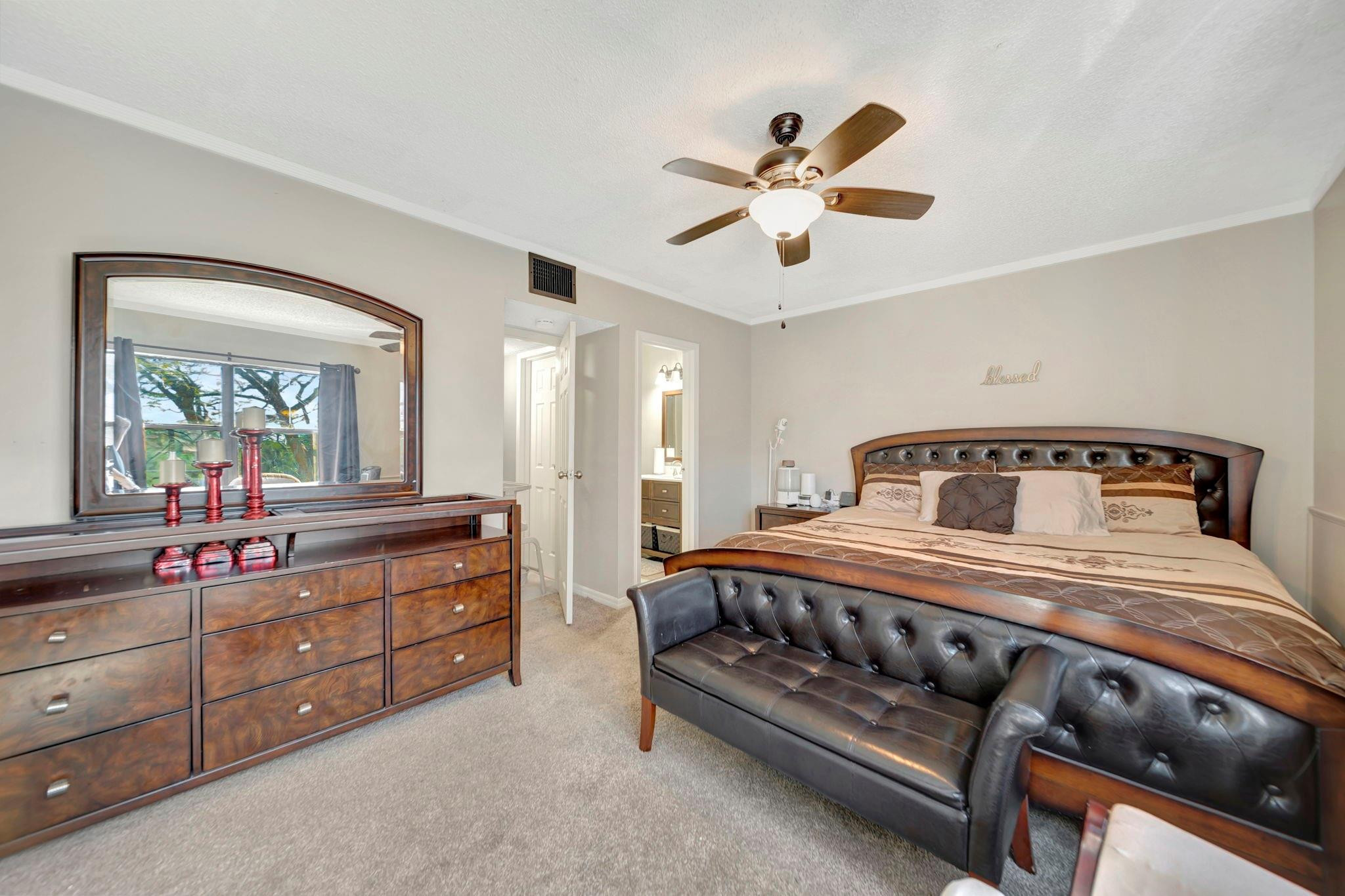 8397 N Missionwood Cir