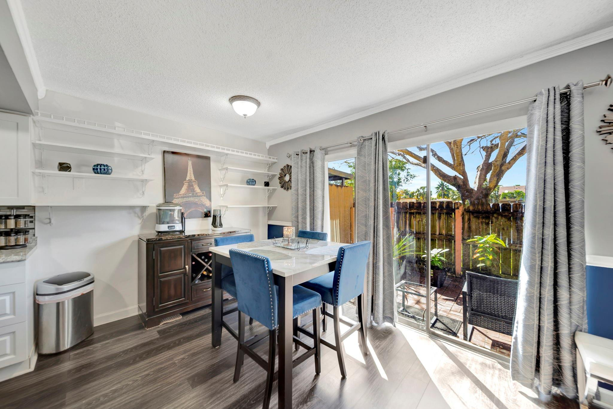 8397 N Missionwood Cir