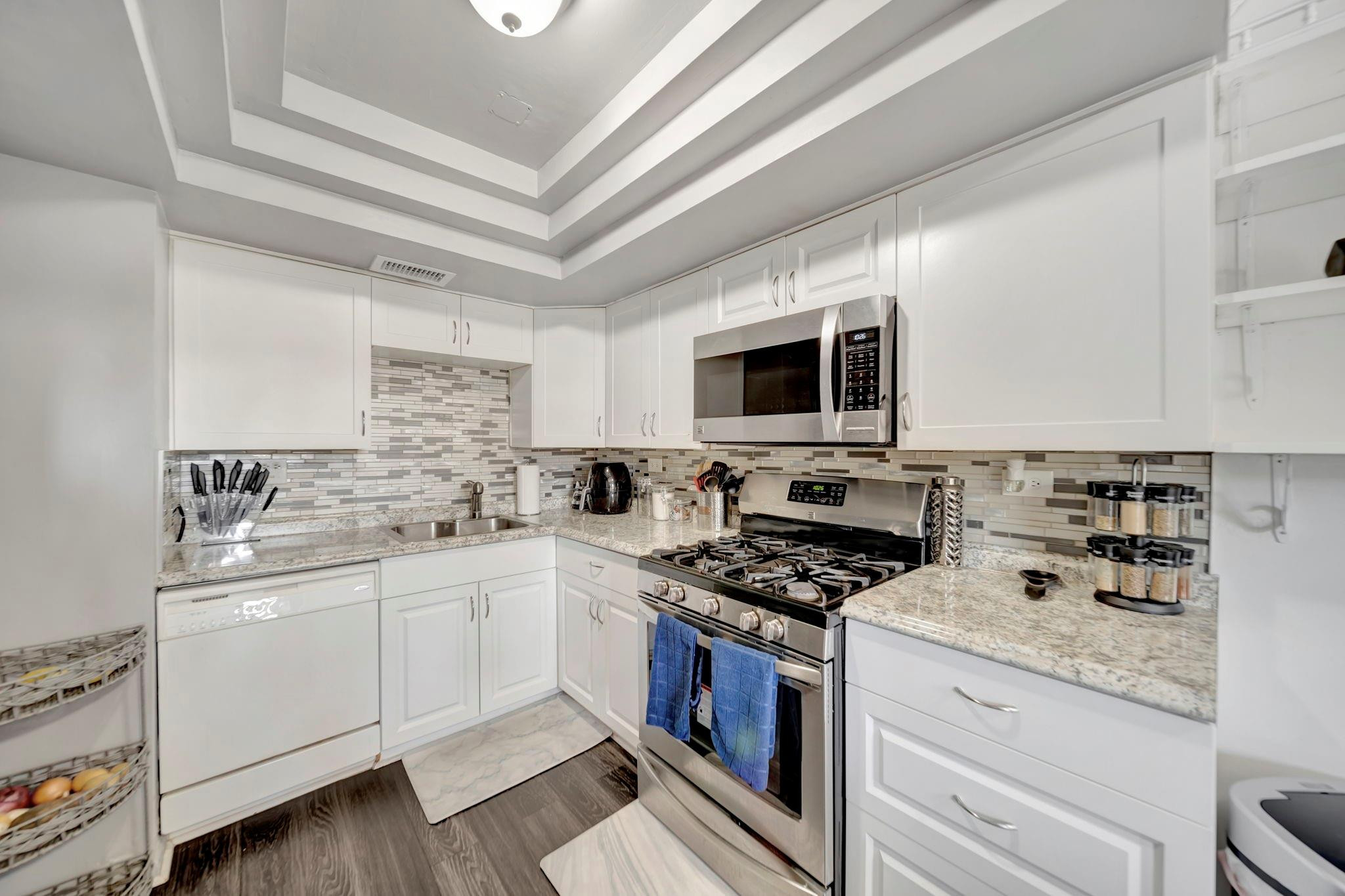 8397 N Missionwood Cir