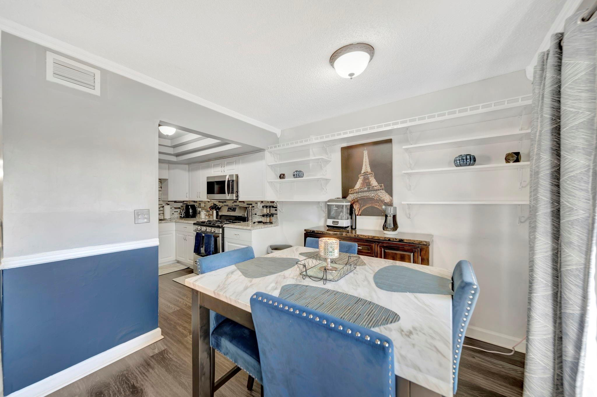 8397 N Missionwood Cir