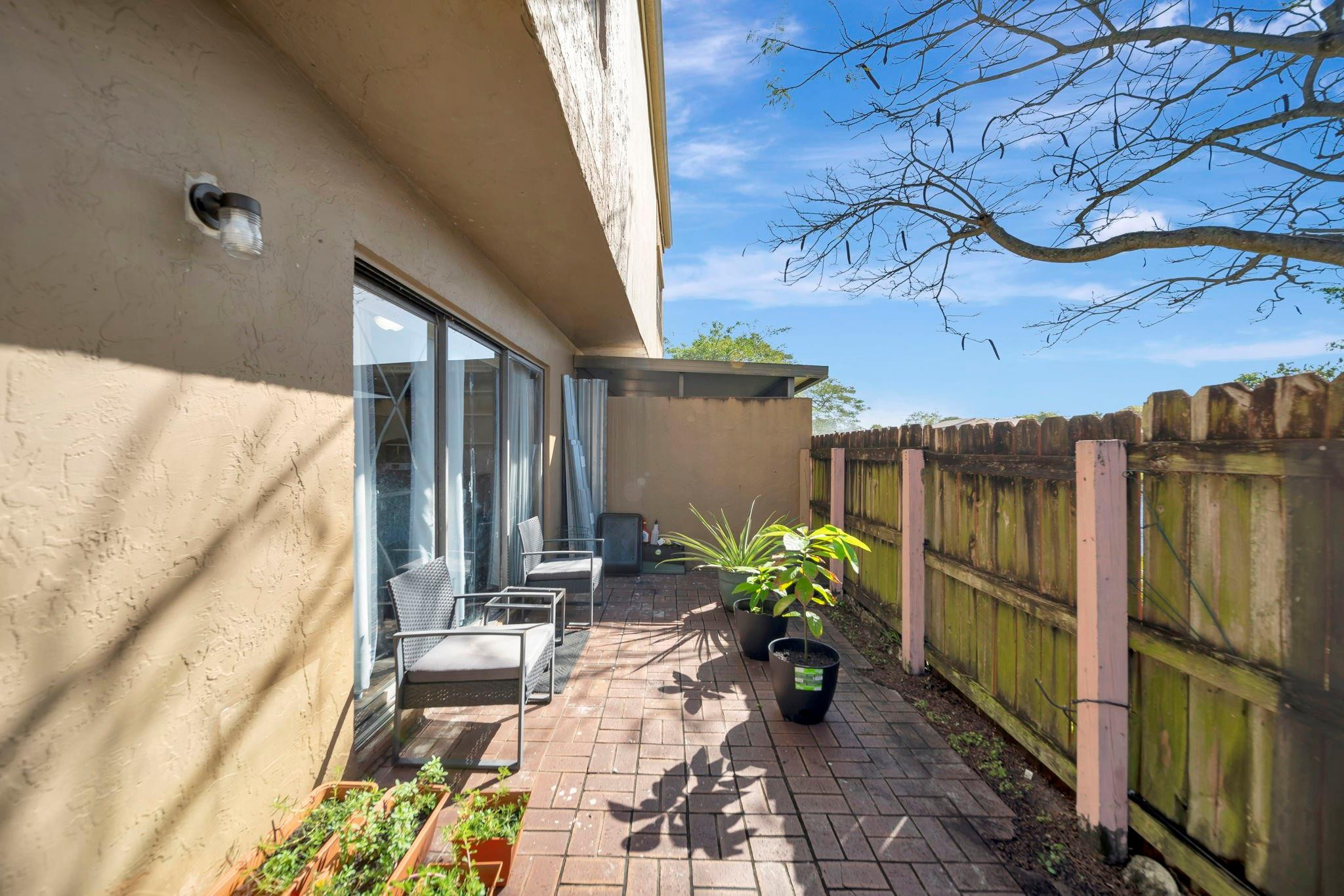 8397 N Missionwood Cir