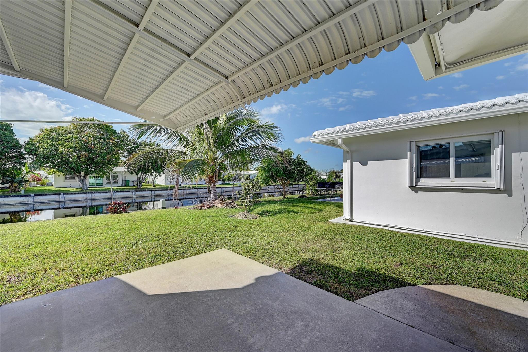 6700 NW 74th Pl